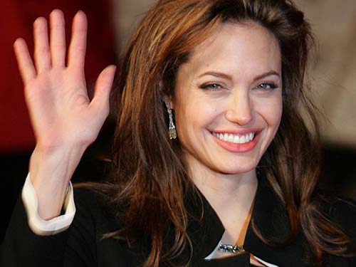 Анджелина Джоли сократит работу в кино